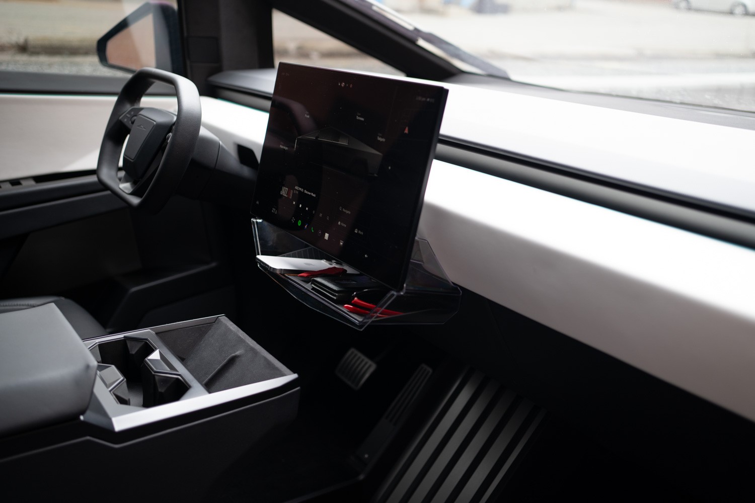 Cybertruck Under Screen Organizer Storage