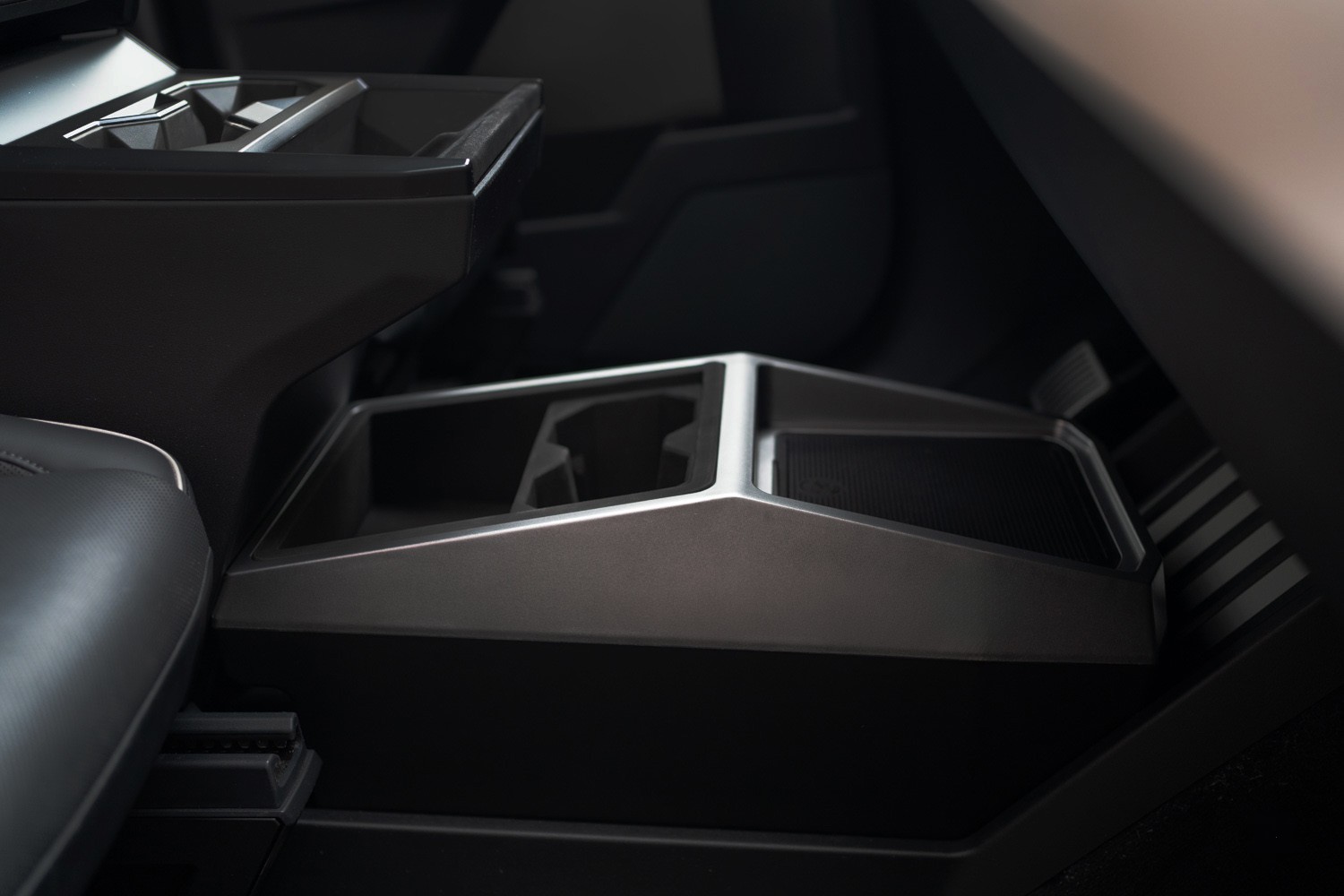 Cybertruck Center Console Organizer