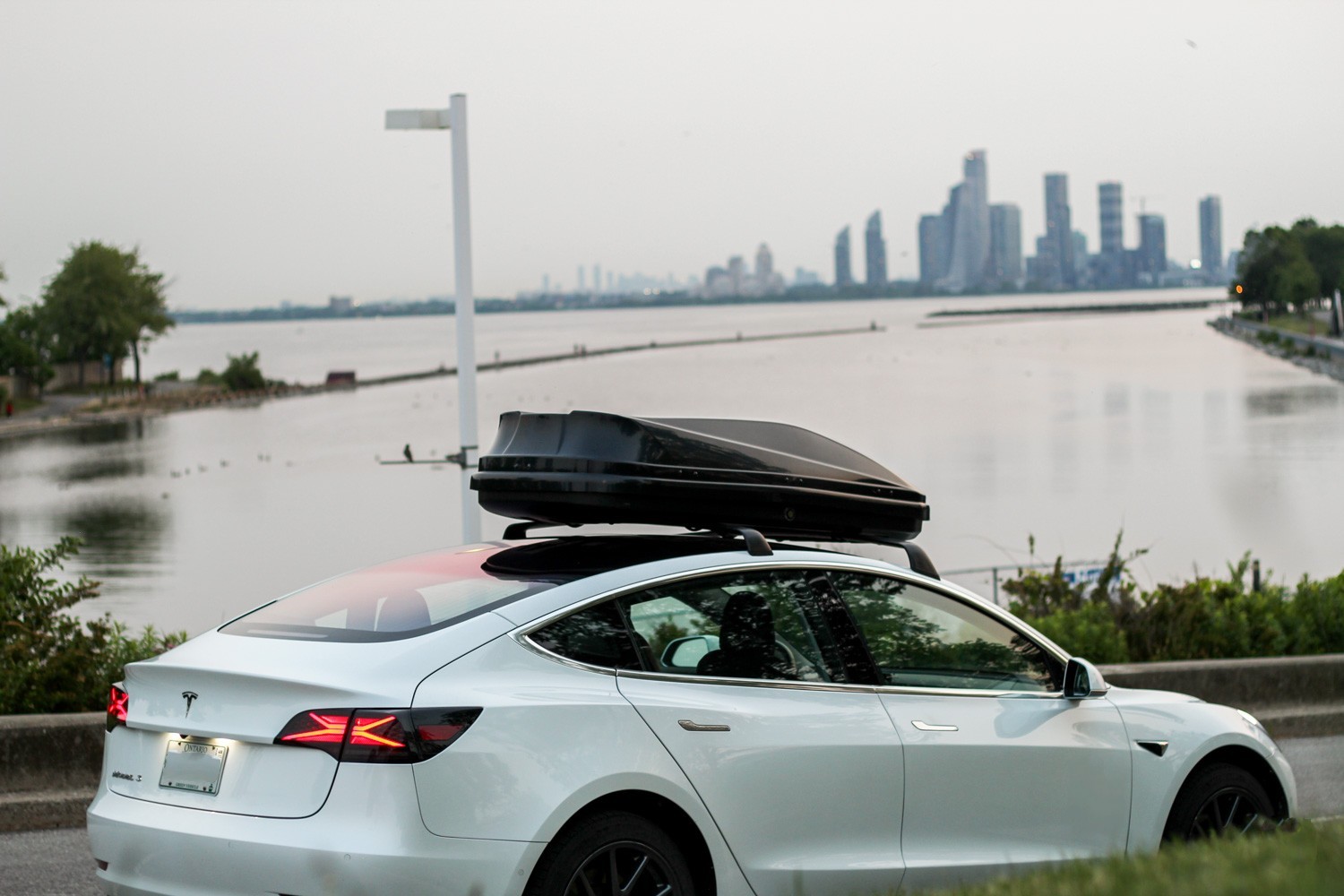 Tesla Model 3 Rooftop Cargo Box