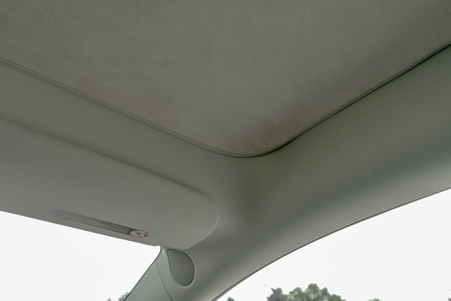 Tesla Model Y Electrostatic Roofshade