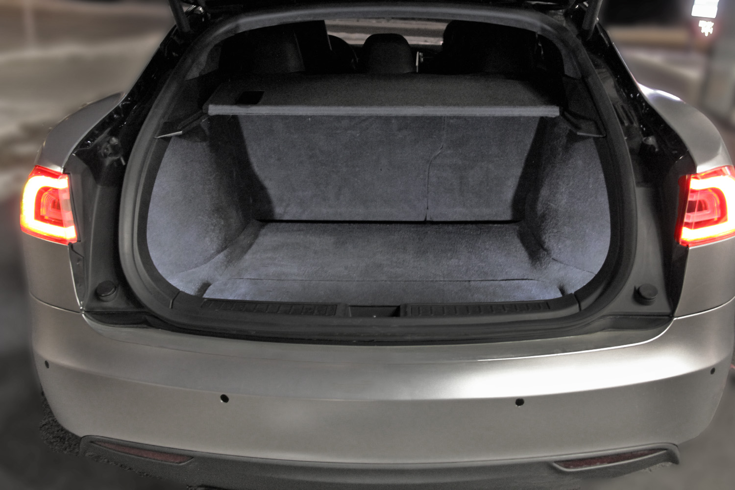 Model S Trunk Light From Distance