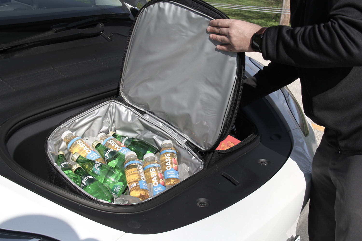 Tesla Model Y Cooler Bag