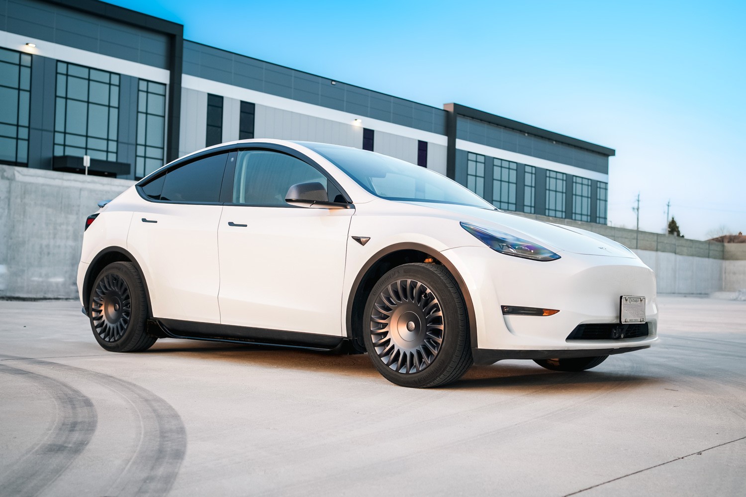 Model Y wheel cover